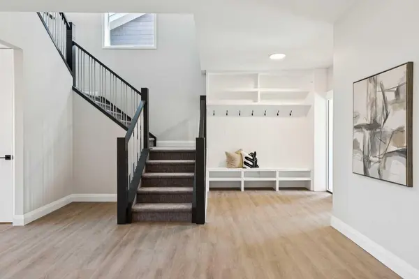 96 Cranbrook WAY SE, Calgary, AB T3M 2C3
