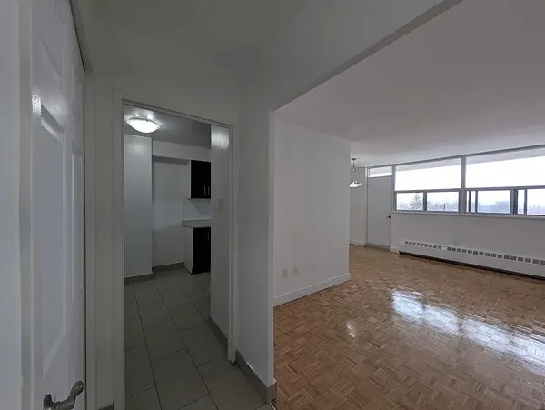 1780 Victoria Park AVE #905, Toronto C13, ON M1R 1S6