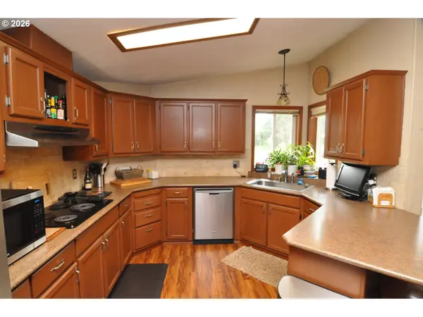 19940 S Fischers Mill RD, Oregon City, OR 97045
