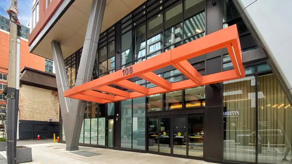 108 Peter ST #603, Toronto C01, ON M5V 0W2