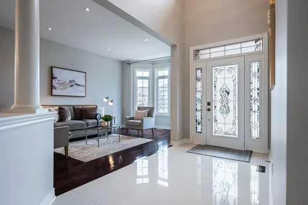 17 Mason DR, New Tecumseth, ON L9R 0M1