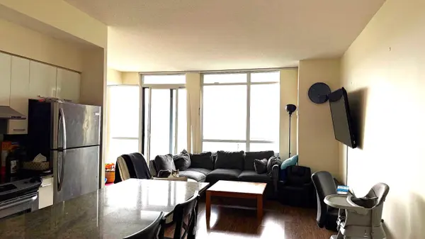 29 Singer CT #2605, Toronto C15, ON M2K 0B3