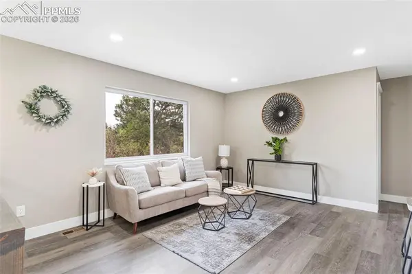 406 Squire ST, Colorado Springs, CO 80911