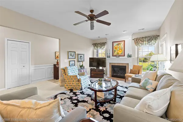 2185 Leighton DR, Shelby Charter Township, MI 48317