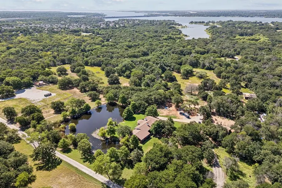 1155 Point Vista Road, Hickory Creek, TX 75065