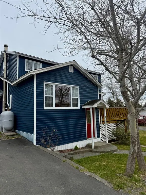 6 Station Road, Dunville, NL A0B 1S0