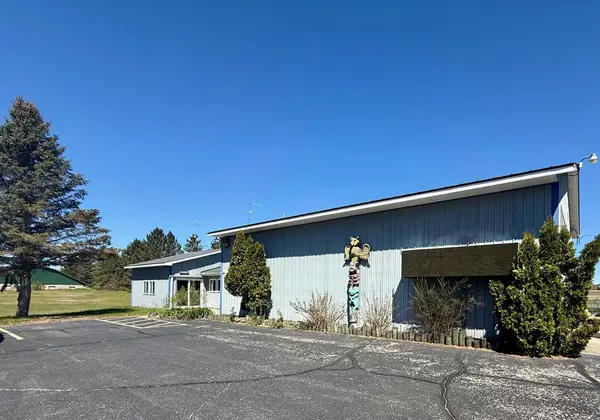 5555 E 13 Mile RD, Barton Twp, MI 49338