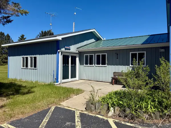 5555 E 13 Mile RD, Barton Twp, MI 49338