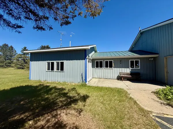 5555 E 13 Mile RD, Barton Twp, MI 49338