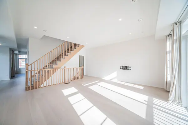 1 Sissons WAY, Markham, ON L6B 1R2