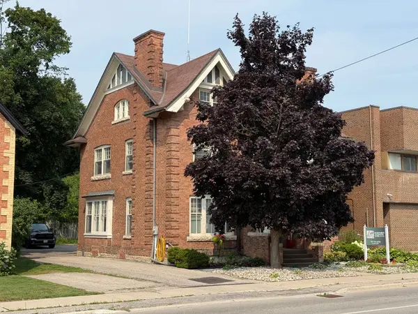 912 2nd AVE W, Owen Sound, ON N4K 4M7