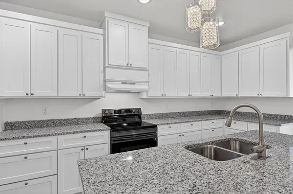 2902 Walnut Street, Greenville, TX 75401