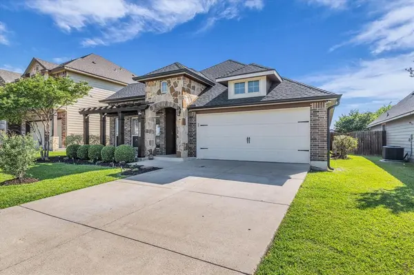 10804 Aurora Drive, Waco, TX 76708