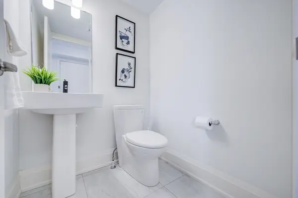 49 Cohen WAY, Vaughan, ON L6A 5B4