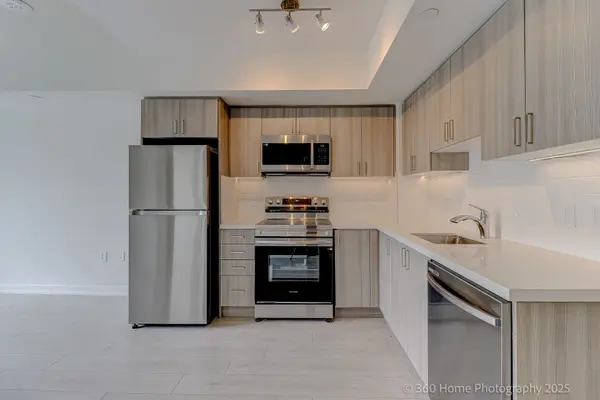 556 Marlee AVE #508, Toronto W04, ON M6B 0B1