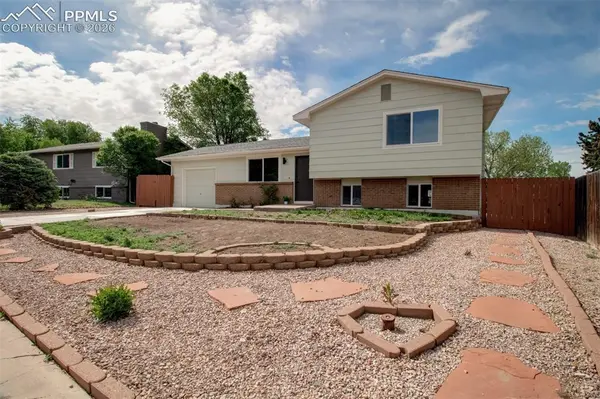 7305 Loveland AVE, Fountain, CO 80817