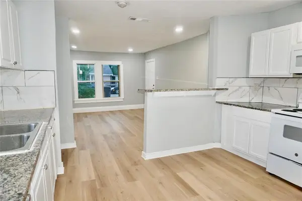 1406 Galloway Avenue, Dallas, TX 75216