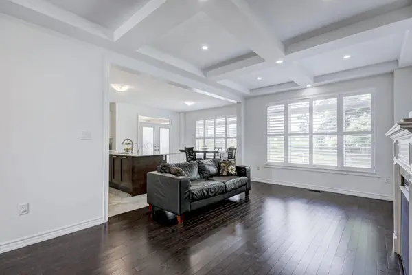 58 Ridge Gate CRES, East Gwillimbury, ON L0G 1M0