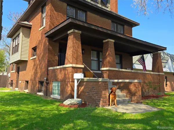 26850 W 7 Mile RD, Redford Charter Township, MI 48240
