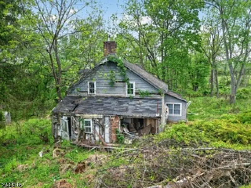 499 Edgewood Rd, Readington Twp., NJ 08889