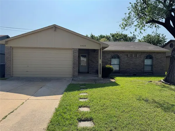 6420 SUNRISE Drive, North Richland Hills, TX 76182