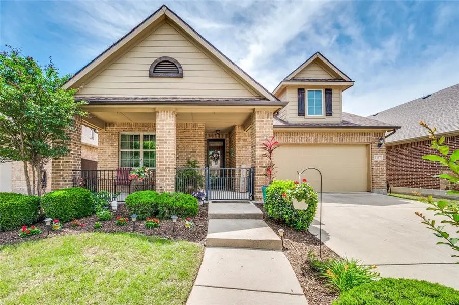 1317 Isabella Lane, Savannah, TX 76227
