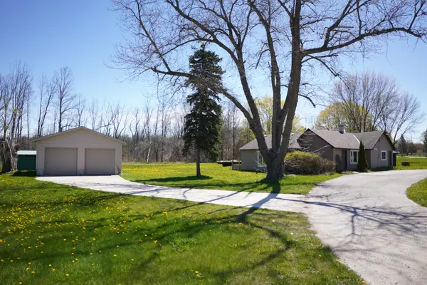 19549 Highway 6 N/A, Georgian Bluffs, ON N0H 2T0