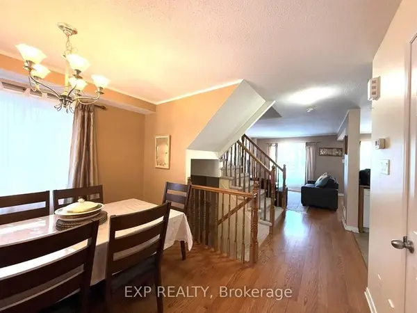 124 Lokoya ST, Kanata, ON K2S 0J4