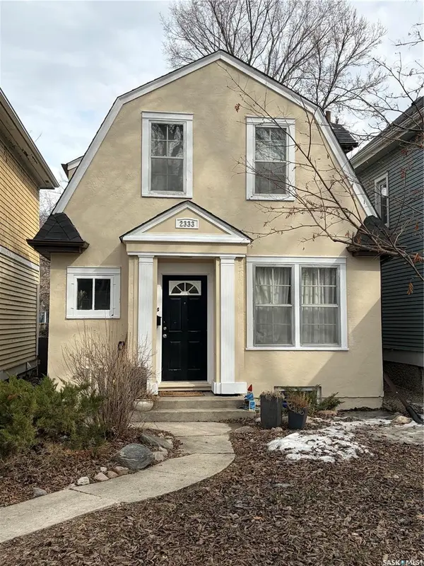 2333 Robinson STREET, Regina, SK S4T 2R3