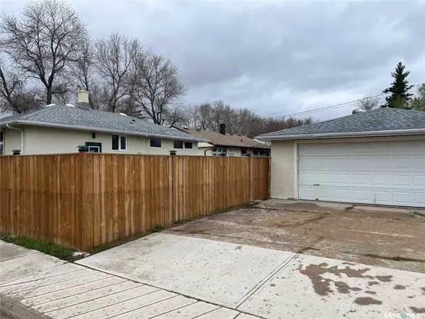 2745 ABBOTT ROAD, Regina, SK S4N 2J7