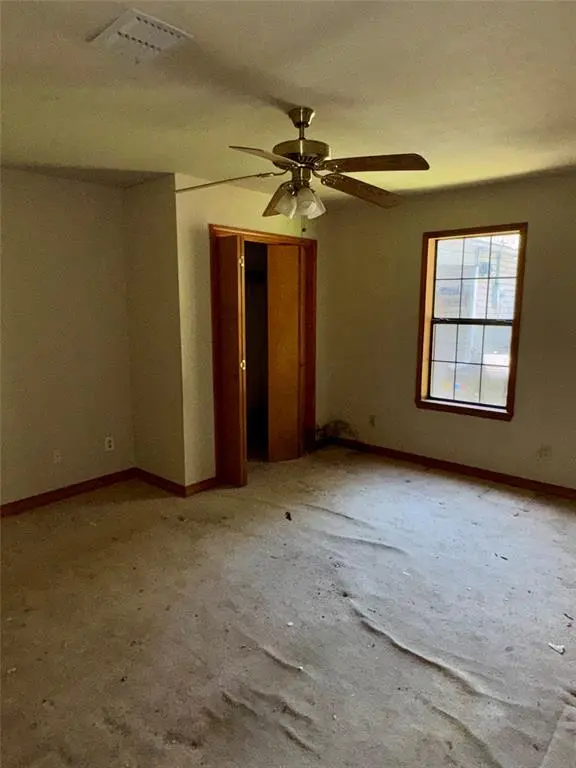 6829 Greenway Avenue, Shreveport, LA 71119