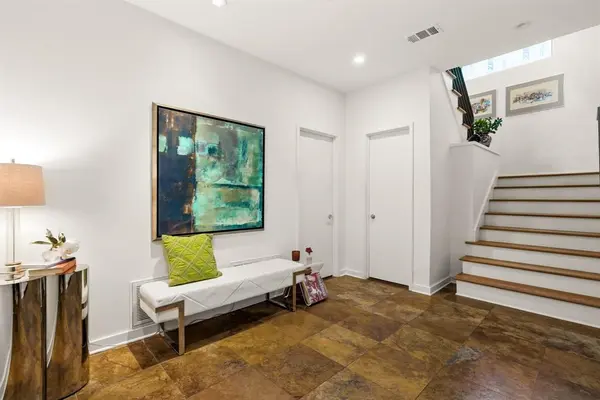 4025 Hawthorne Avenue, Dallas, TX 75219
