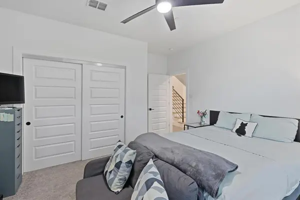 354 Foch Street #B, Fort Worth, TX 76107