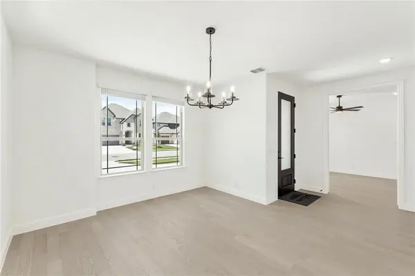 1140 Hitching Post Way, Oak Point, TX 75068
