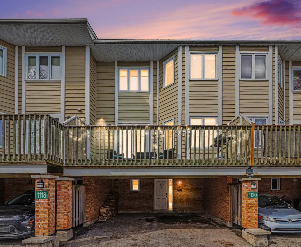 1120 Chimney Hill WAY, Beacon Hill North - South And Area, ON K1J 8Z6
