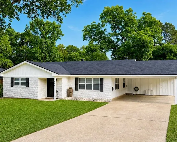 711 W Georgia Avenue, Vivian, LA 71082