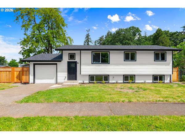 853 SHANGRI LA AVE NE, Salem, OR 97303