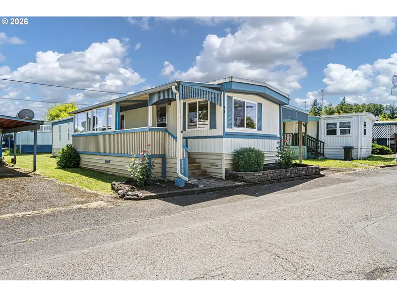 34956 SEAVEY LOOP RD #73, Eugene, OR 97405