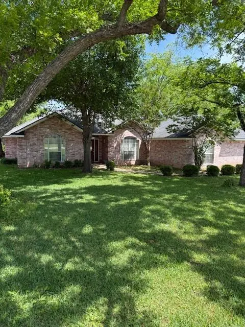 9009 Pleasant Hill Drive, Granbury, TX 76049