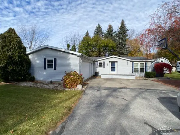 9926 Center ST, Reese, MI 48757
