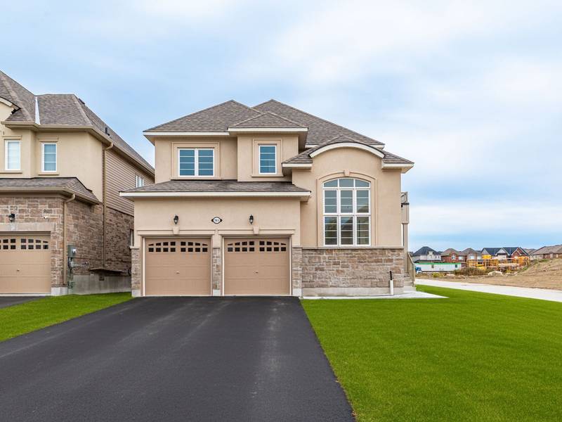 165 Hawkins ST, Georgina, ON L0E 1R0