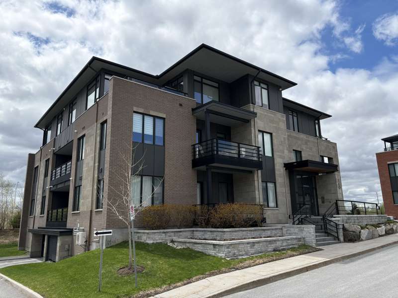 160 Boundstone WAY #103, Kanata, ON K2T 0M8