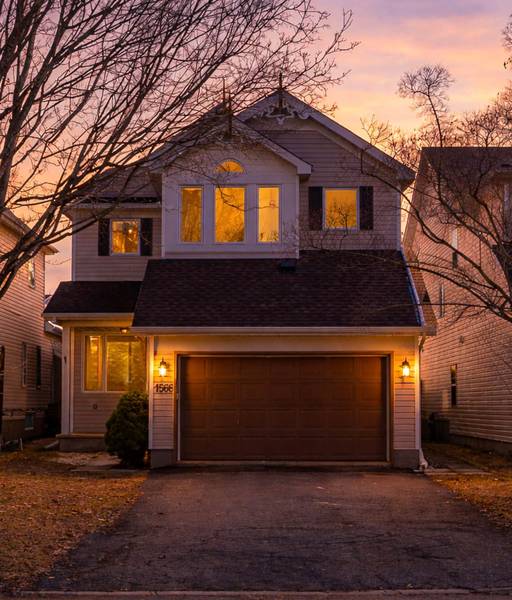 27 Knowlton DR, Barrhaven, ON K2G 6P1