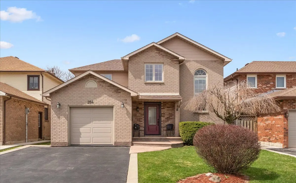 284 DELANCEY BLVD, Hamilton, ON L9B 1Y9