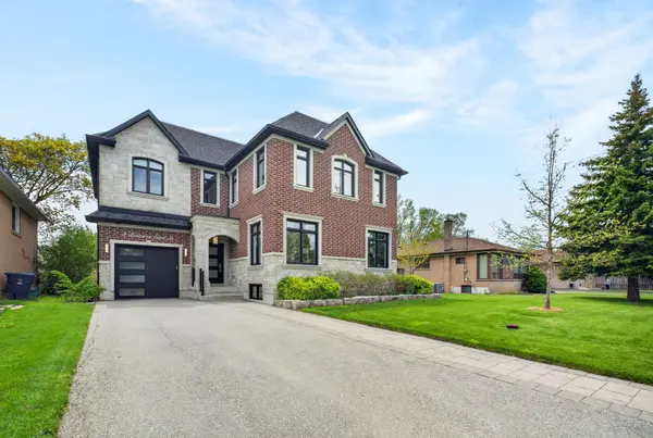 9 Baintree East ST, Toronto C06, ON M3H 3X6