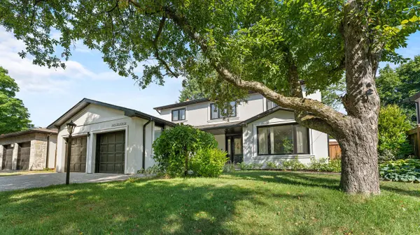 2433 Trevor DR, Oakville, ON L6L 5C4