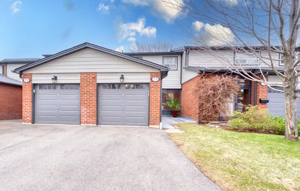 525 Meadows BLVD #73, Mississauga, ON L4Z 1H2