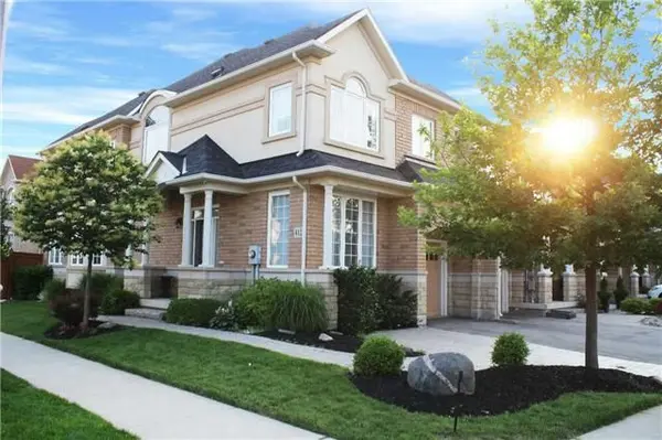 412 Creek Path AVE, Oakville, ON L6L 6X6