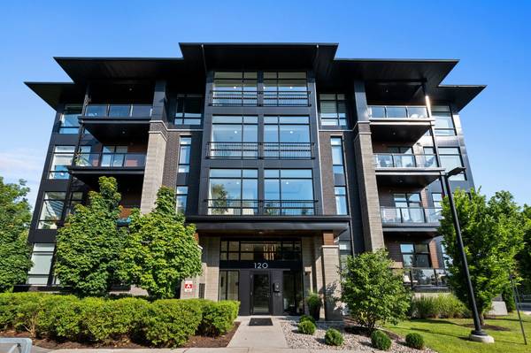 120 Cortile Private #101, Blossom Park - Airport And Area, ON K1V 2S8