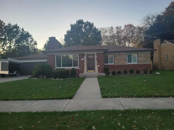 23155 Raven AVE, Eastpointe, MI 48021